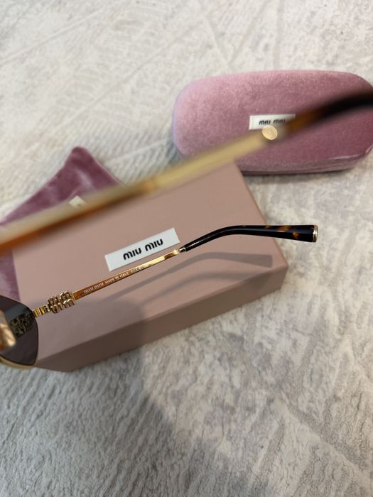 Очки Miu Miu 2026