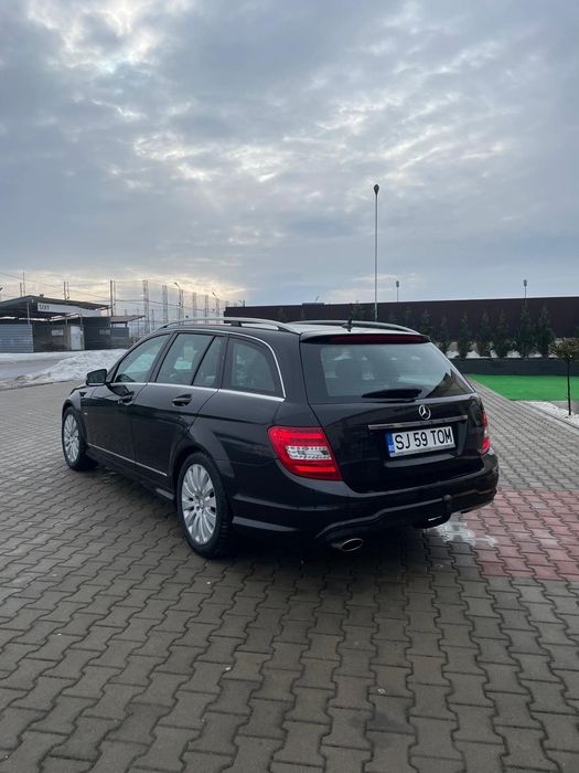 Mercedes C-class c220 AMG