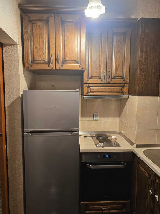 Кухня от масивно дърво + ел. уредите