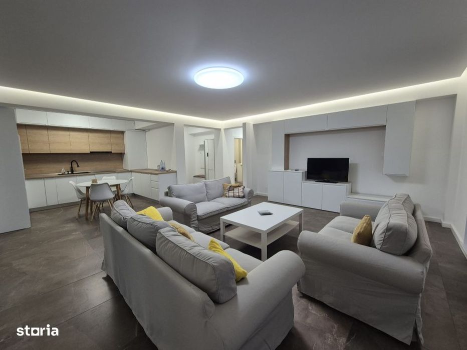 Penthouse  Zona Centrala, Bloc Nou, Prima Inchiriere