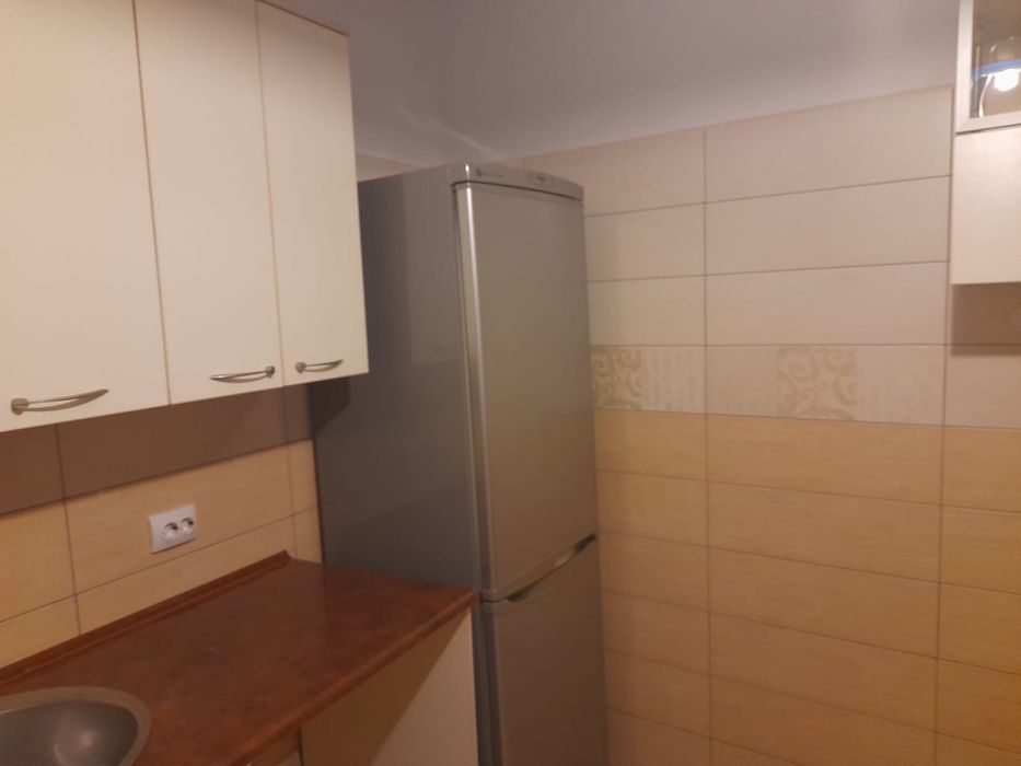 Casă 2 camere de închiriat – centrală proprie, Sector 2
