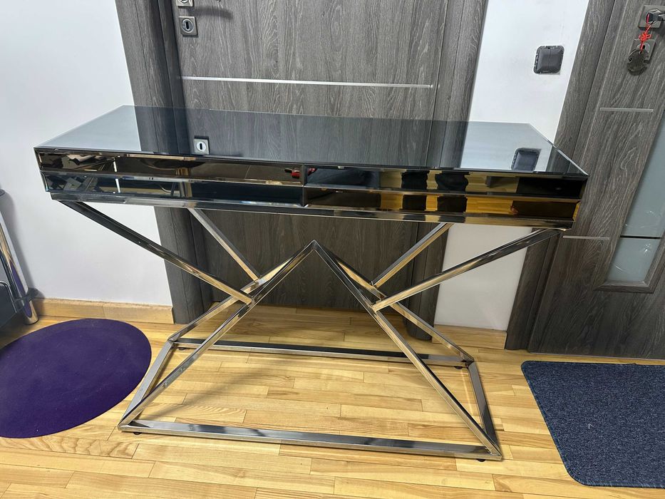 Masa consola sticla, stil modern