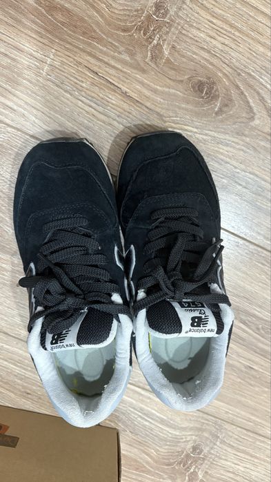 Кроссовки в отличном состоянии