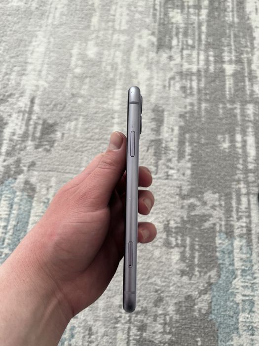 iphone 11 64 gb продаеться