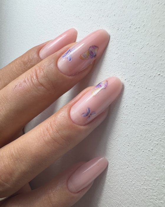 Manichiură Brasov - unghii cu gel, semipermanent