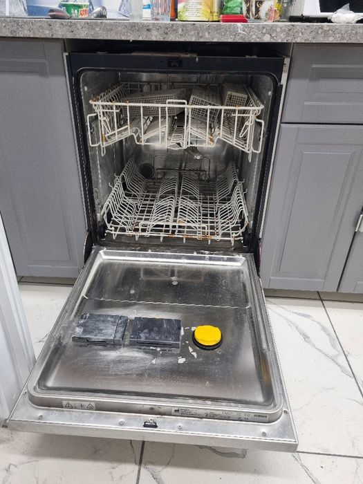 Vand masina de spalat vase profesionala Miele