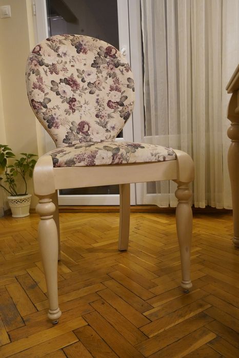 Маса масив и 6 стола