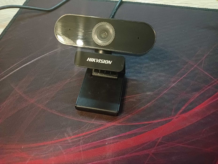Веб Камера Hikvision DS-U02