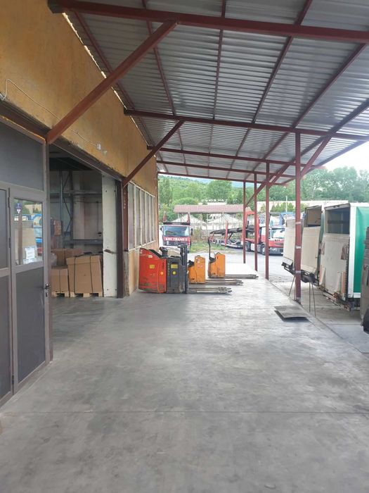 Товарно такси , превоз, транспортни услуги с бус и камион с падащ борд