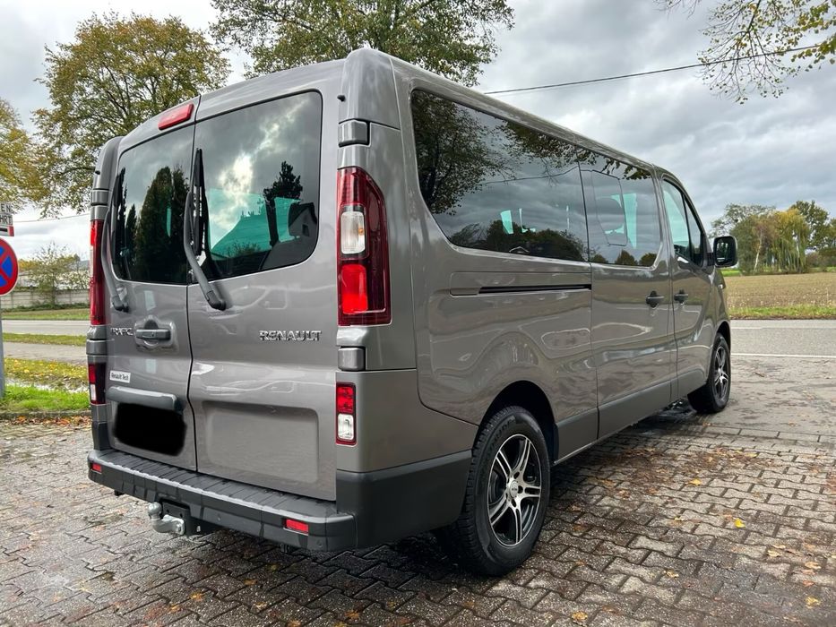 Dezmembrez Renault Trafic 1.6 DCI, cutie manuala - 60.000km