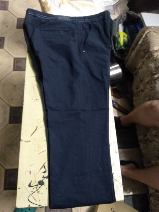 Продаю брюки мужские, и ботинки