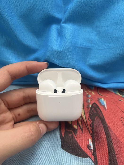 Беспроводные наушники Pro 4