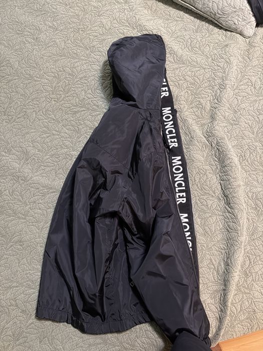 Geaca Moncler Lunga