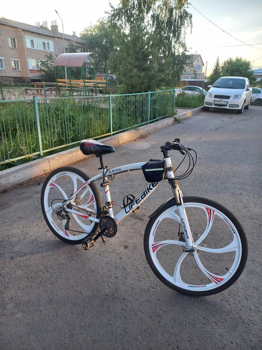 Продам велосипед в очень хорошем состоянии!