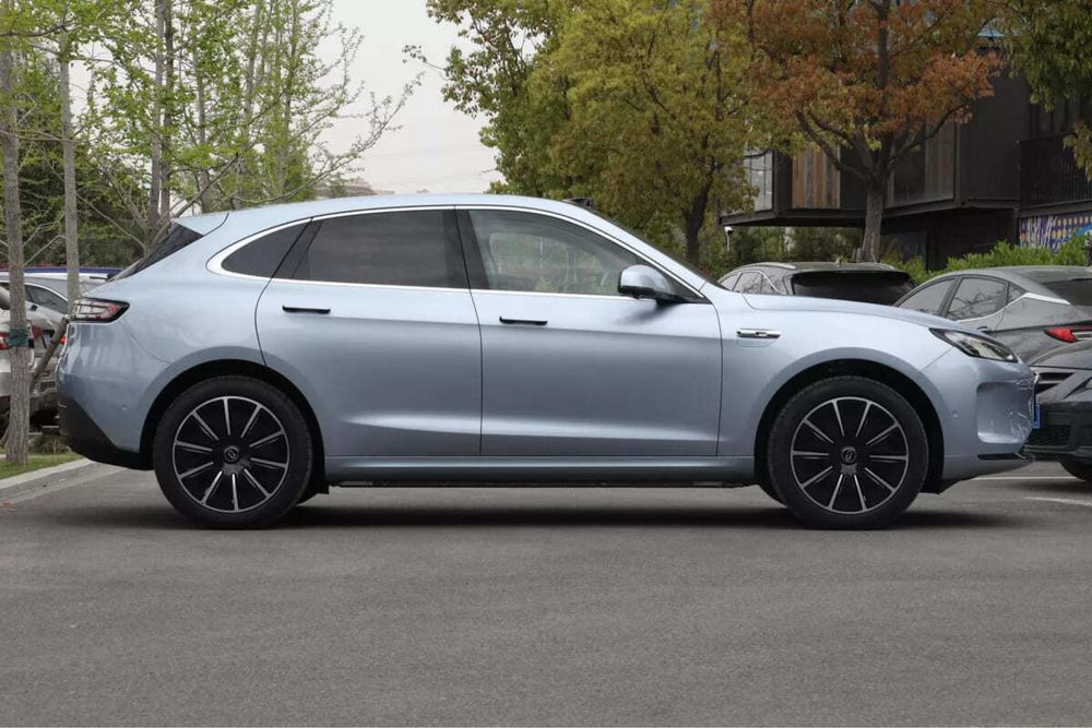 AITO M5 под заказ от Terra Auto