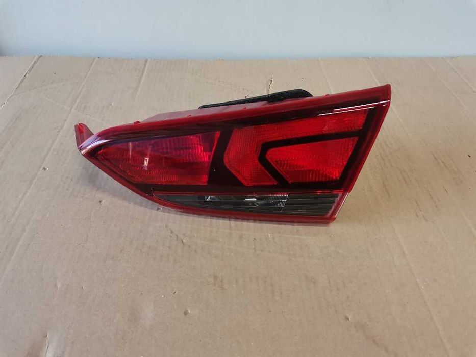 Фонарь задний правый (внутренний) Hyundai Accent 2 седан Jorden