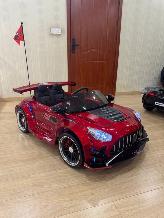 Детская машина с пултом (bolalar avtomashinasi) +dostavka