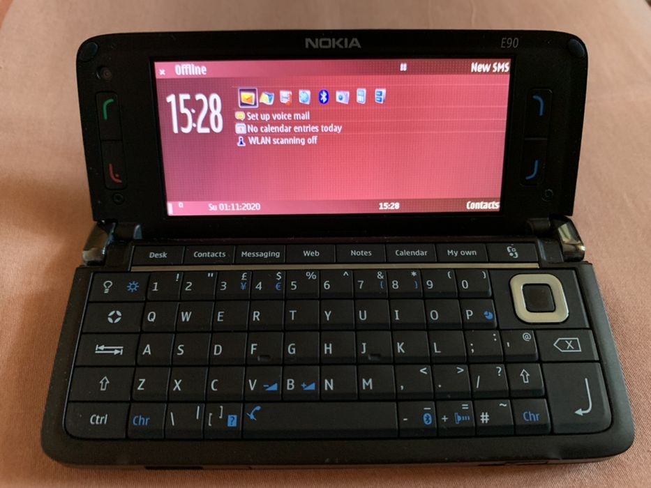 Nokia E 90 Comunicator
