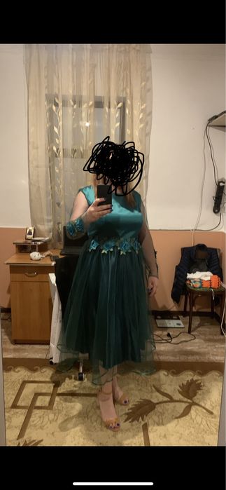 Vand rochie de seara