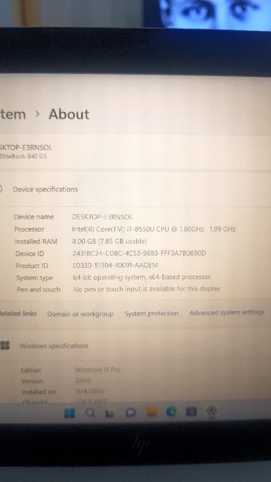 Vând laptop marca HP