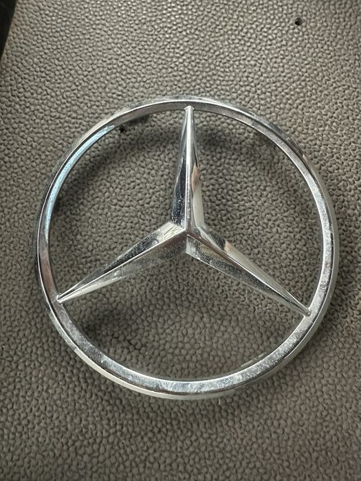 Оригинална предна Емблема на мерцедес