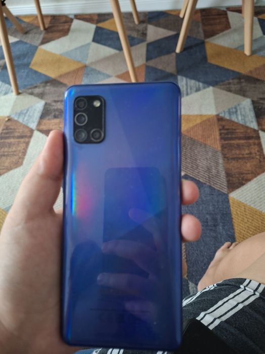 Продам Samsung Galaxy A31