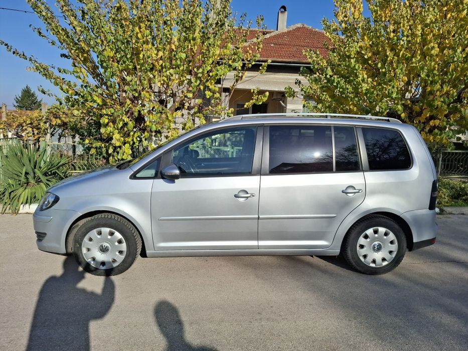 Продава се VW Touran Freestyle 1.4 TSI