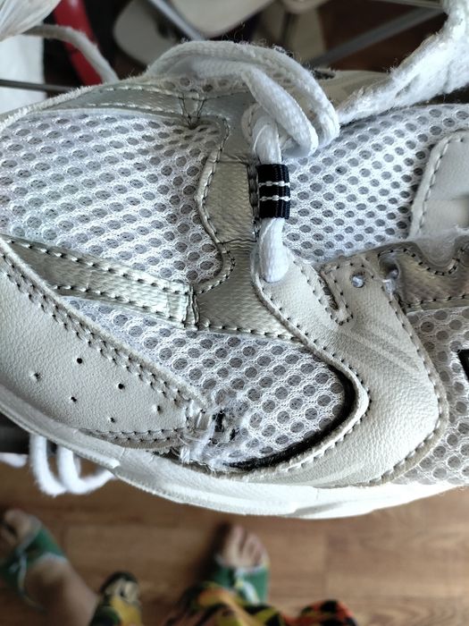 Кроссовки женские 39-40