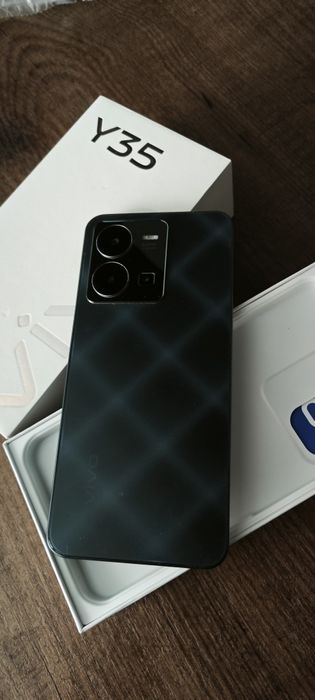 Vivo Y35 4/128 black