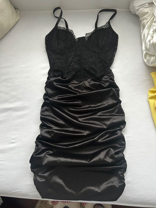 Дамска черна елегантна рокля