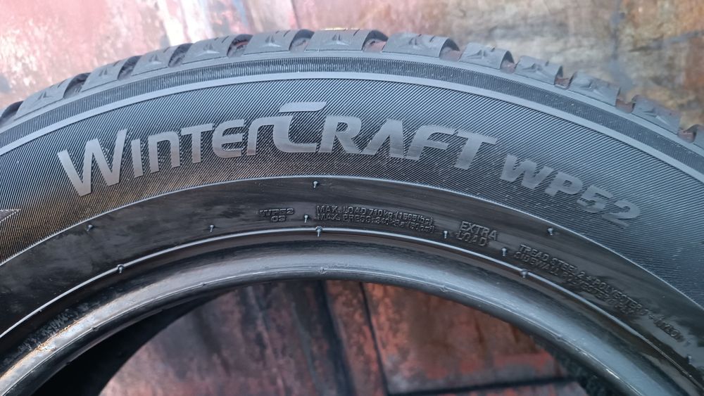 205/60/16 Kumho .