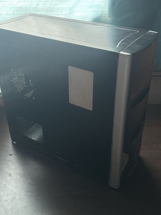 Pc placa video GT 630 restul componentelor in descriere