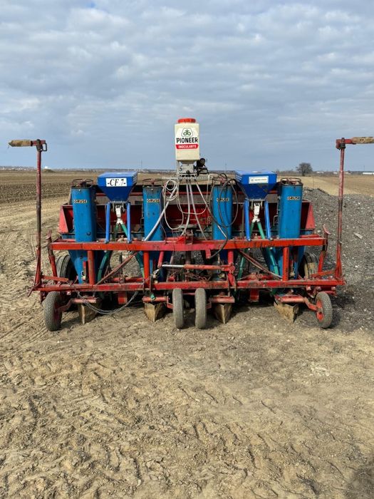 Masina plantat cartofi Gruse 4 randuri