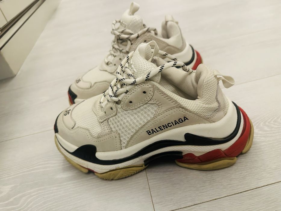 Balenciaga triple s