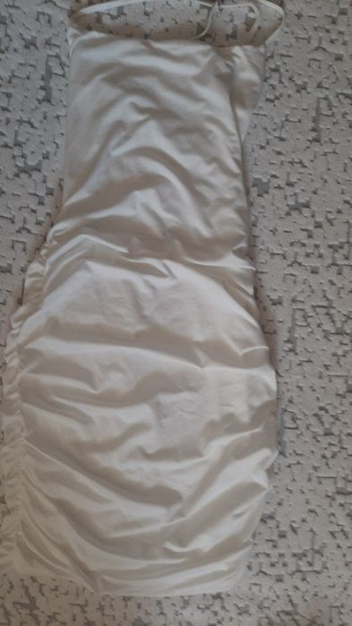 Rochie marimea XS noua cu eticheta,model scurt