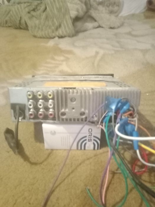 Продам магнитолы Субару. Сони. Пионер.