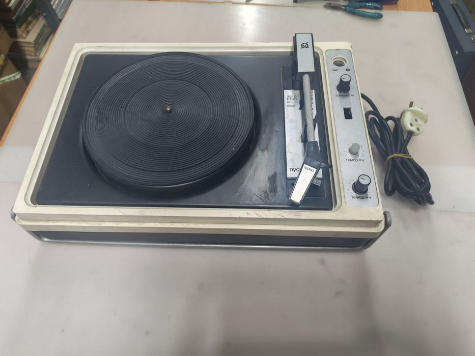 Радиола Урал 112