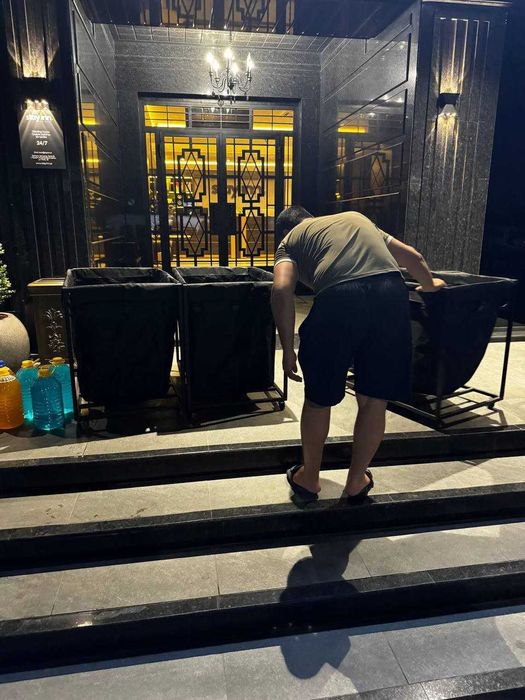 Тележка для грязного белья