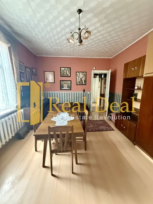 Дава се под наем Тристаен апартамент в София, Медицинска академия - 90 кв.м за 650 € - Снимка #1