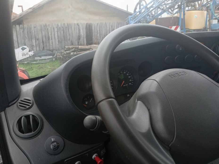 Vând Iveco daily motor 2,300