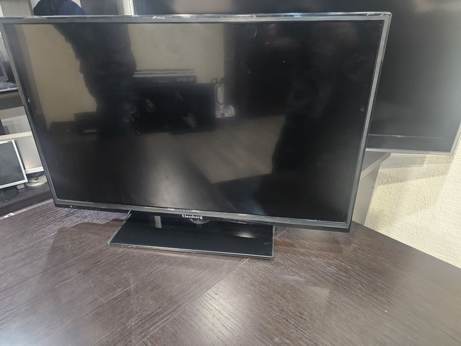 Продам телевизор philips arg samsung