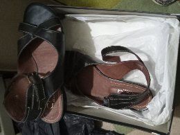 Încălțăminte damă din piele naturală Cara London noi in cutie