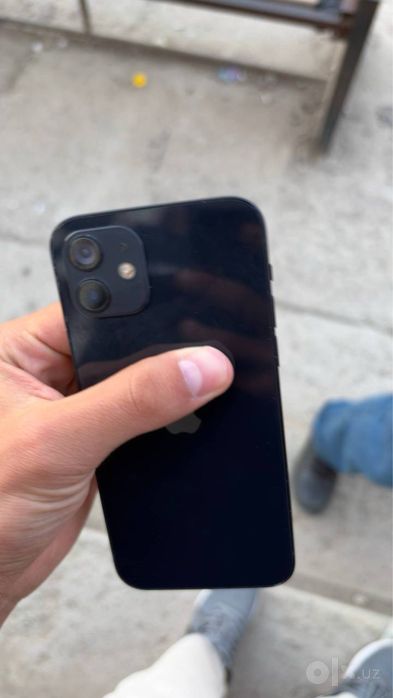 Iphone 12 face troue tone bor