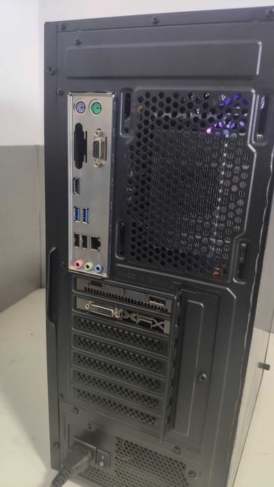 Геймърски компютър Core i5 9500 /16GB RAM/Radeon XFX AMD RX570 8GB/512SSD/1TB HDD