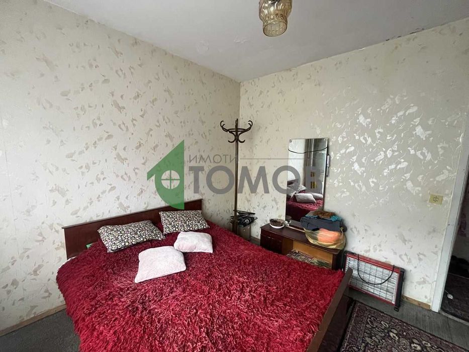 Продава се Двустаен апартамент в Шумен, Тракия - 60 кв.м за 1233 €/кв.м - Снимка #4