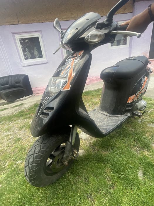 Vand scuter piaggio mai multe detali în privat!