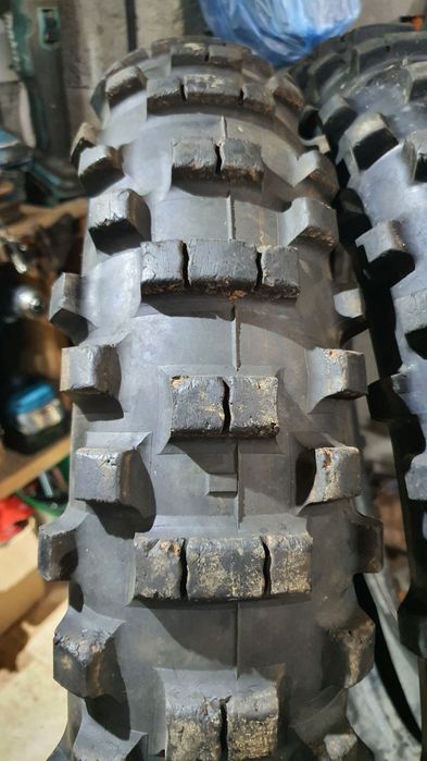 Maxxis & Metzeler 140 80 18