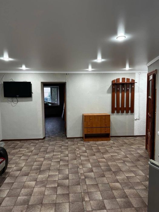 Продается 2 ком кв в центре