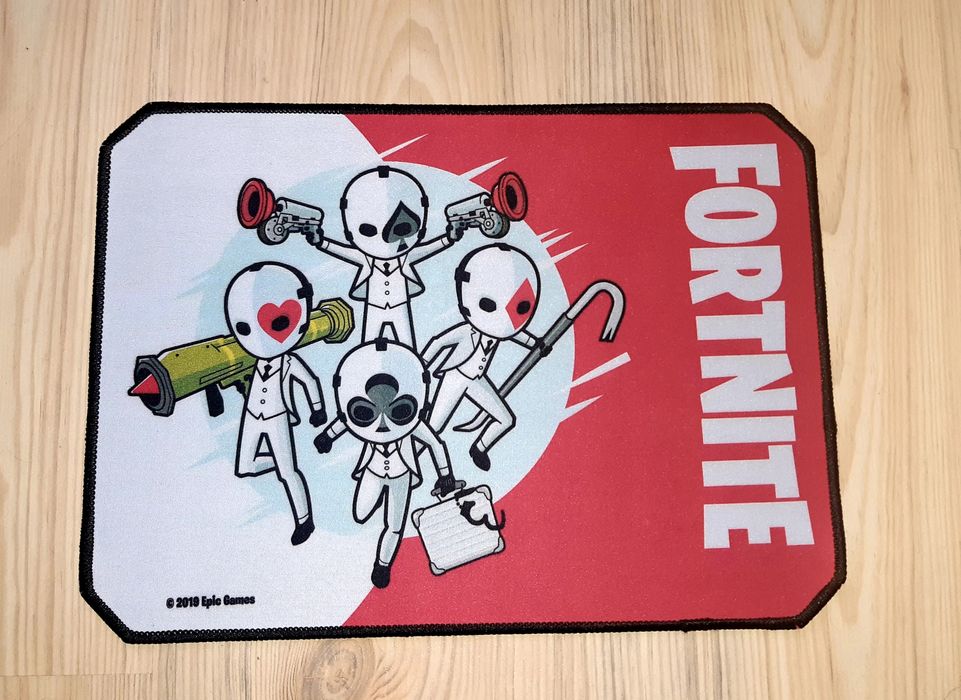 Оригинална подложка за мишка Fortnite + ПОДАРЪК ключодържател