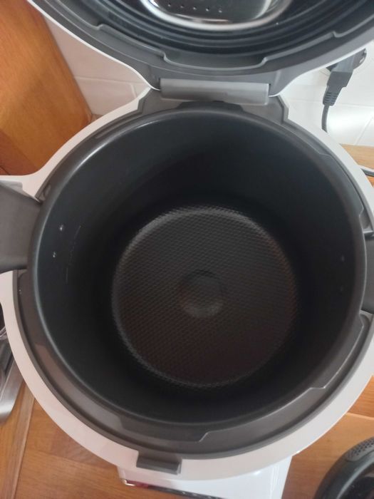 Мултикукър Tefal cook4me+ и запичащ капак